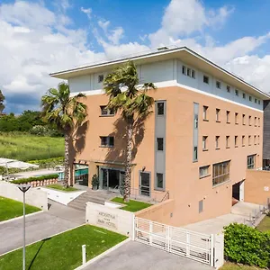 **** Hotel Ardeatina Park Italia